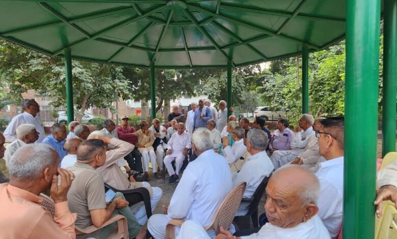 Photo Meeting Sector 9 11 Residents 1