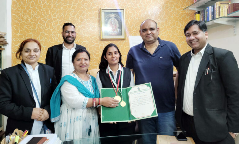 Photo Monika Chaudhary 1