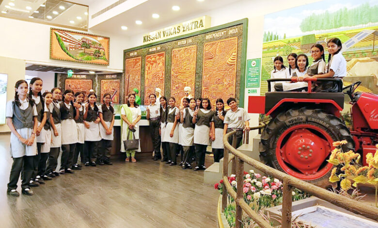 Photo Vishwas Sr. Sec. School 1 2