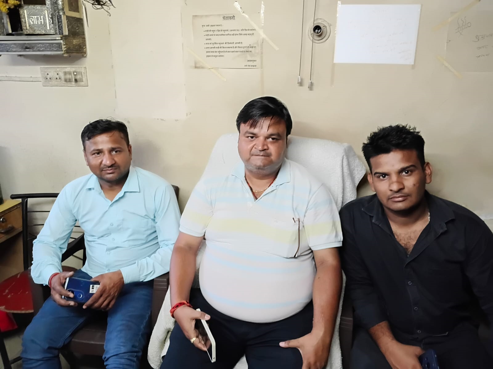 ‘ब्लैक बग’ ऐप के विरोध में कैंटर एसोसिएशन हुई एकजुट, पूर्ण बहिष्कार का लिया फैसला 1 Photo Canter Transprot Asso