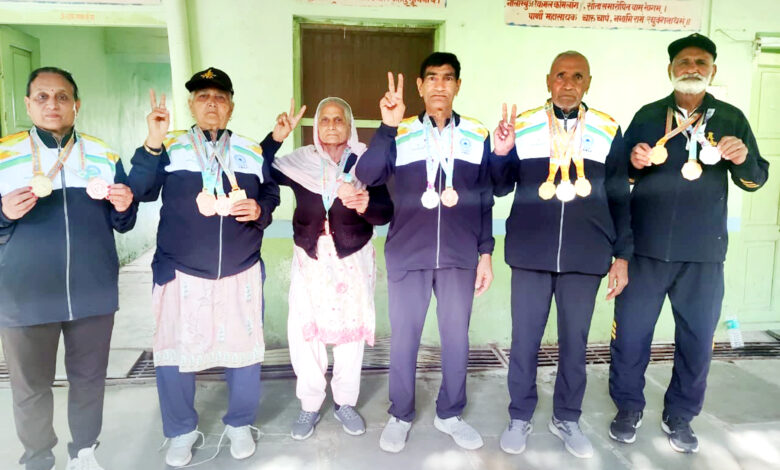 : हिसार स्पोर्ट्स, मास्टर एथलेटिक्स, अजमेर चैंपियनशिप, बुजुर्ग एथलीट, हरियाणा स्पोर्ट्स न्यूज, पदक विजेता, फिटनेस ओवर 50